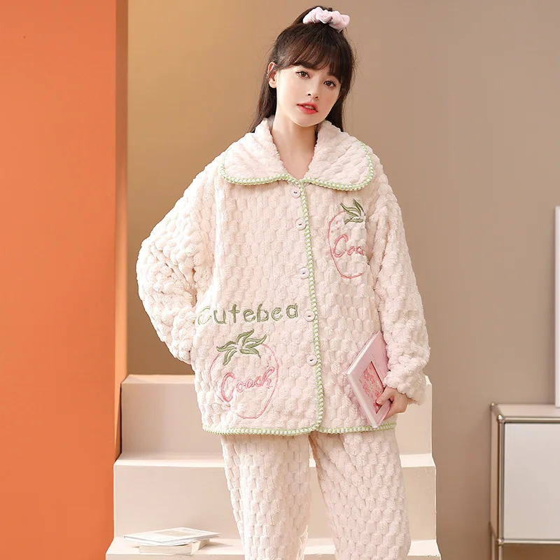 

Women Winter Thicken Style Pajamas Set high-qualityVelvet Pyjamas for Woman Fashion Girls Warm Sleepwear Set Leisure Home Suit