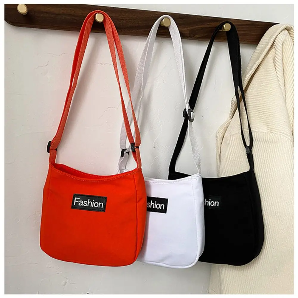 

2022 Korean Style Canvas Shoulder Bag Fabric Women's Zipper Handbags Crossbody Bag Small Fashion Female Bag Designer Handbags