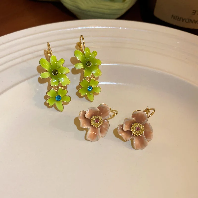 

925 Silver Needle Spring Diamond Flower Ear Hook Ear Clip Korean Fashion Trend Girl Earrings Mori Style Sweet Earrings boho