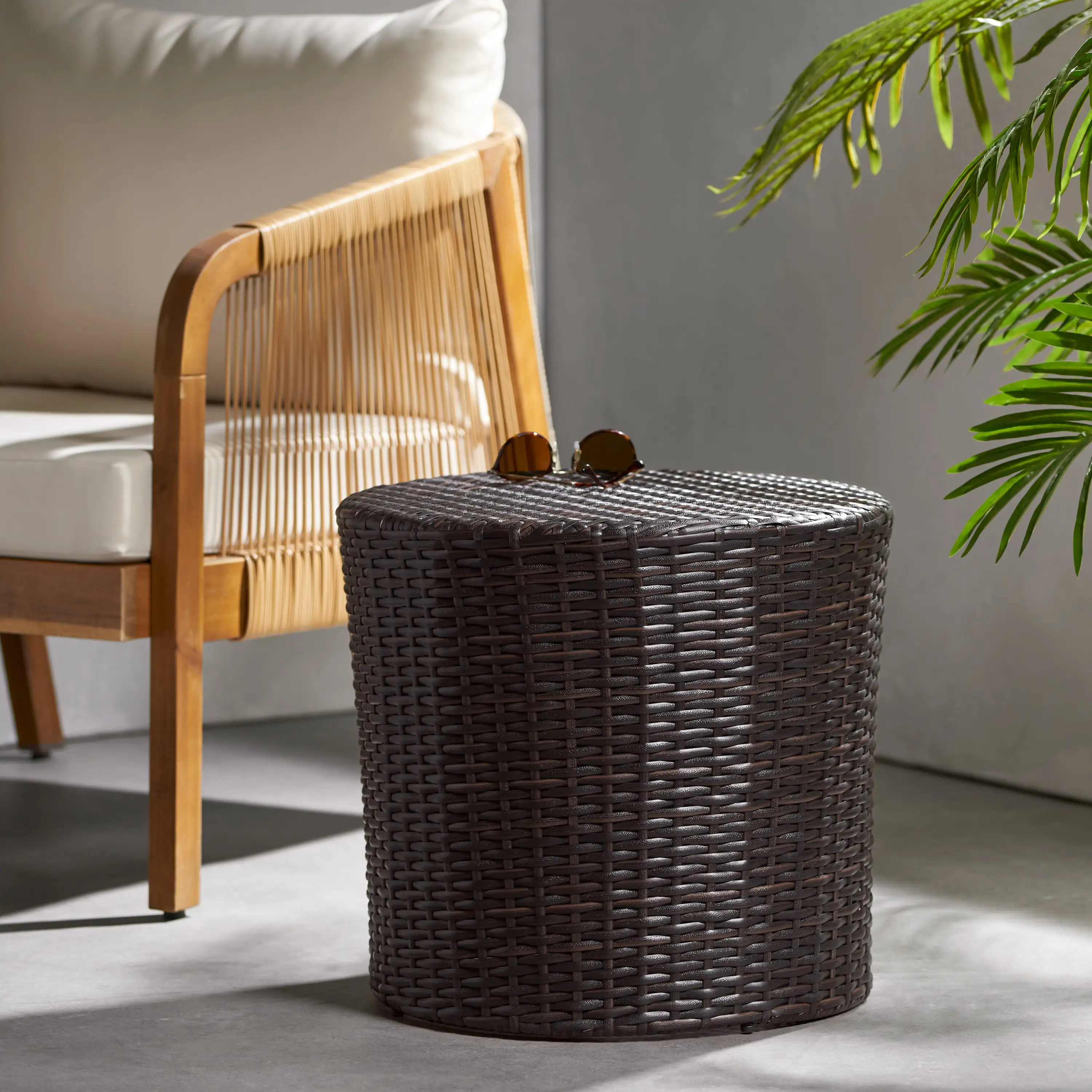 

Outdoor Wicker Barrel Side Accent Table, Brown