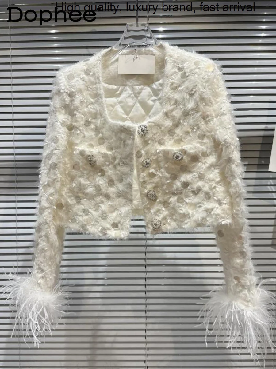 

Куртка женская шерстяная короткая с длинным рукавом, блестками и страусиными перьями