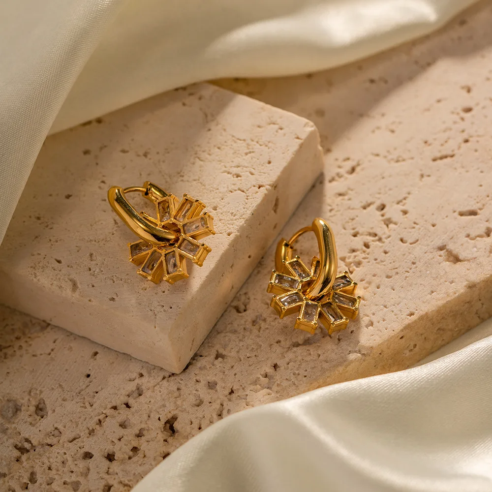 Stainless Steel PVD 18K Gold Plated Tarnish Waterproof AAA Zircon Crystal Flower Earrings For Woman Jewelry Wholesale INS