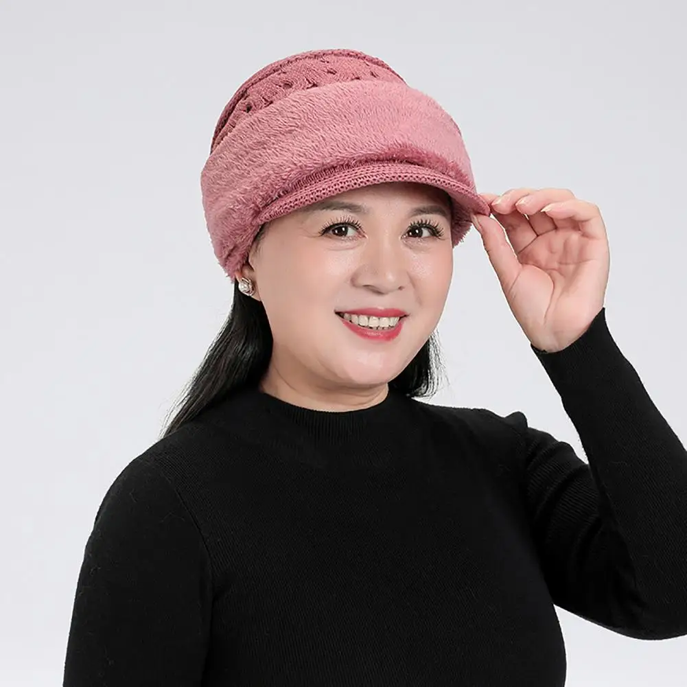 

Женский шарф с защитой от ветра