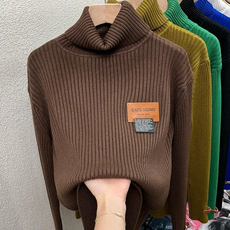 Женский свитер с высоким воротом вязаный на осень и зиму модный однотонный