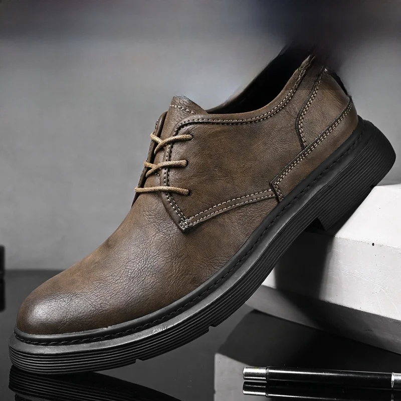 Мужская обувь верблюжьего цвета в Гонконге. Повседневная кожаная обувь. для