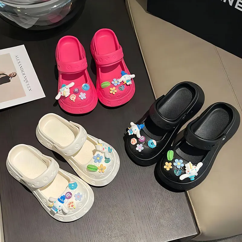 

Сандалии Sanrio Crocs в стиле Hello Kitty Cinnamoroll женские, милые шлепанцы для девочек, тапочки, летняя садовая пляжная обувь для девочек