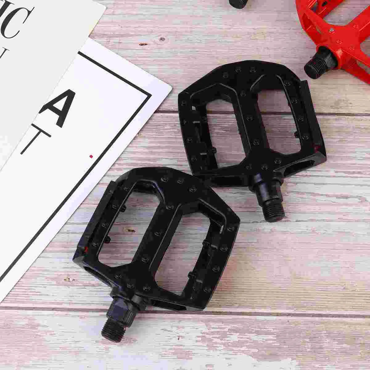 

1 Pair Aluminium Alloy Bike Pedal Special Rolling Ball Pedal Multi-purpose Bike Pedals Bike Pedal Accessory (Black Single De