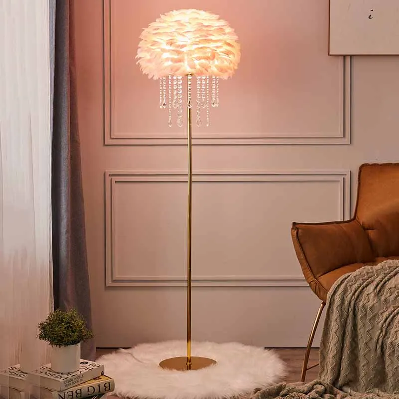 

Элегантная Напольная Лампа с перьями, роскошные абажуры, Реплика дизайнерских напольных ламп, многоцветная изогнутая декоративная лампа для салона, дома