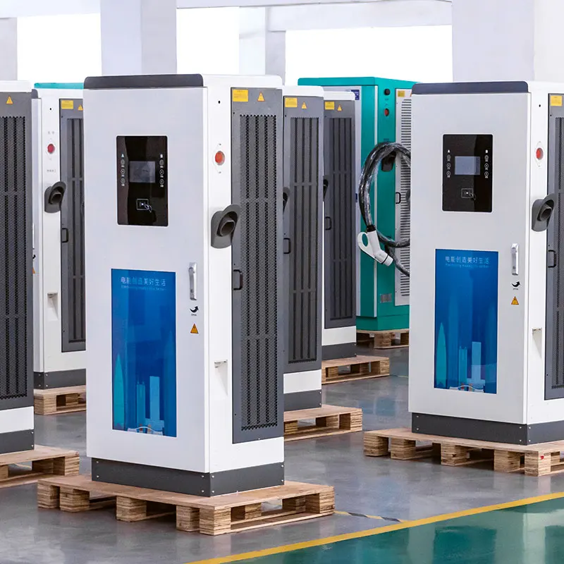 Фото Зарядная станция постоянного тока 40кВт 80кВт 120кВт 160кВт CCS2 CHAdeMO с управлением через приложение, напольная, для офисных комплексов и парков №4