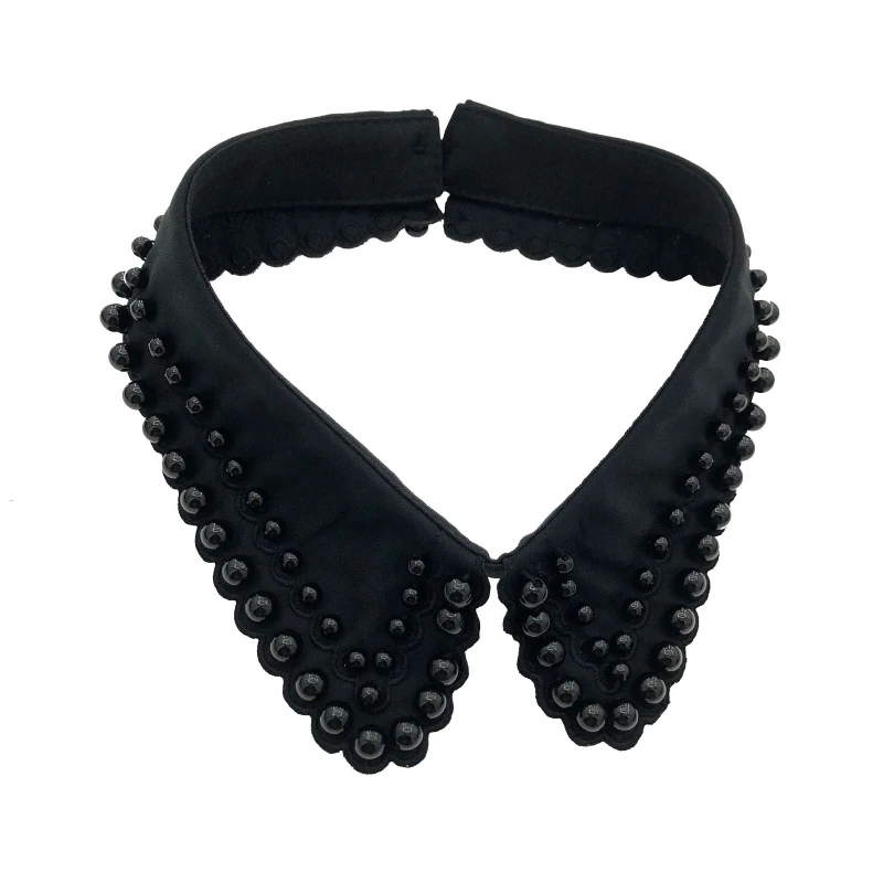 Рисунок 3 - Женская модная блузка с накладным