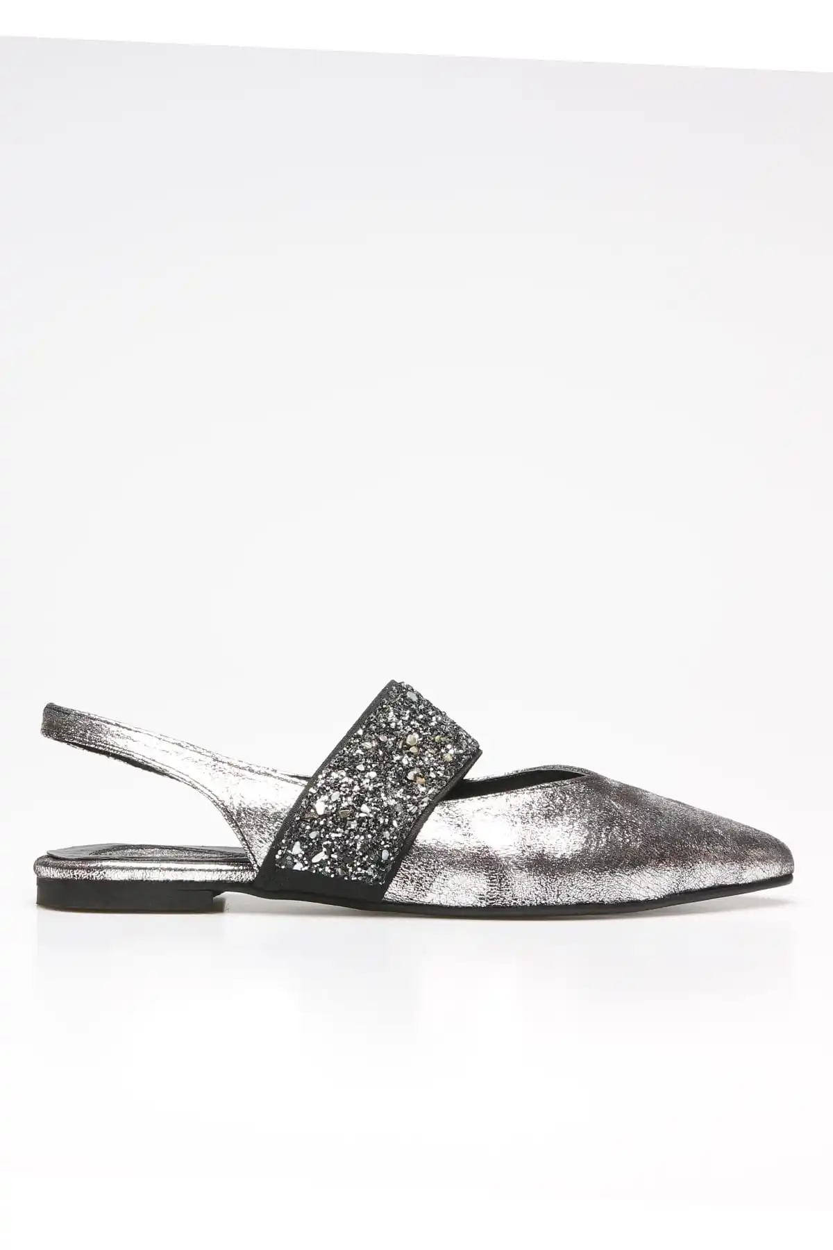 

Fashion Style Platinum Women's Sandals And Slippers Sandals