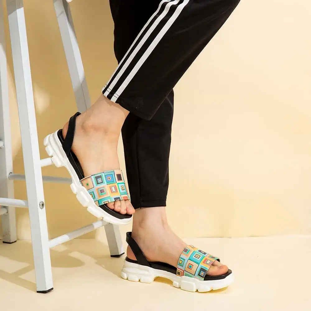

2022 New Casual Beach Shoes Printing Slip On Platform Sport Sandals Anti-slip Comfortable Women Wedges Shoes Outdoor Summer
