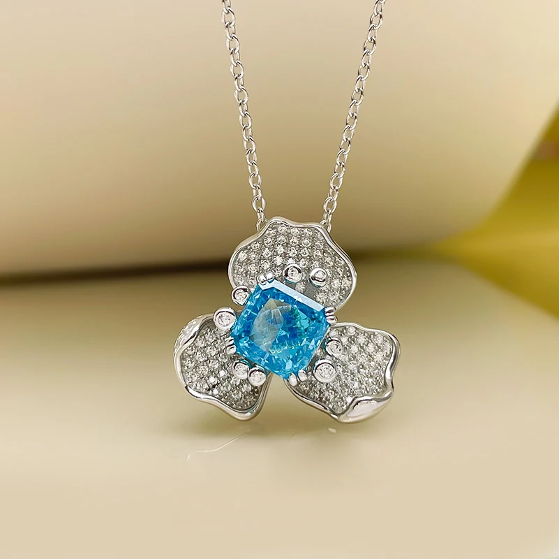 

2022 New S925 Silver Aquamarine Pendant 7*7 Radiant Luxury Full Diamond Necklace Pendant Jewelry Lady