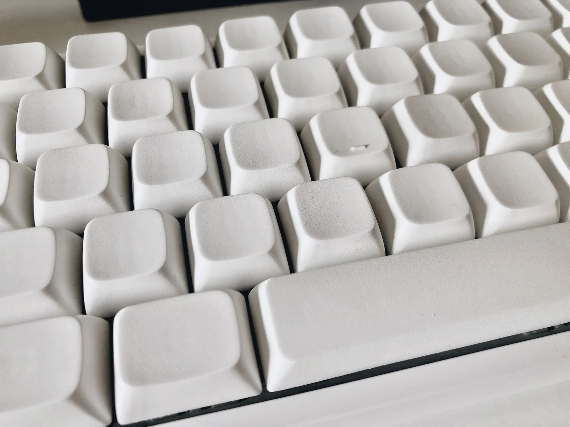 Фото XDA Profile Keycaps Механическая клавиатура PBT Keycap 1U 1X Индивидуальные геймерские черные, белые, розовые колпачки для клавиш для переключателей Cherry Mx GK61 №1
