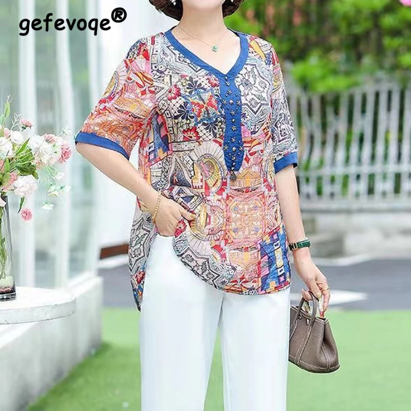 Купи Women Elegant Chiffon Tops Vintage Printed Half Sleeve Korean Style Casual Loose Blouses 5XL V Neck Middle-aged Mother T-shirts за 853 рублей в магазине AliExpress