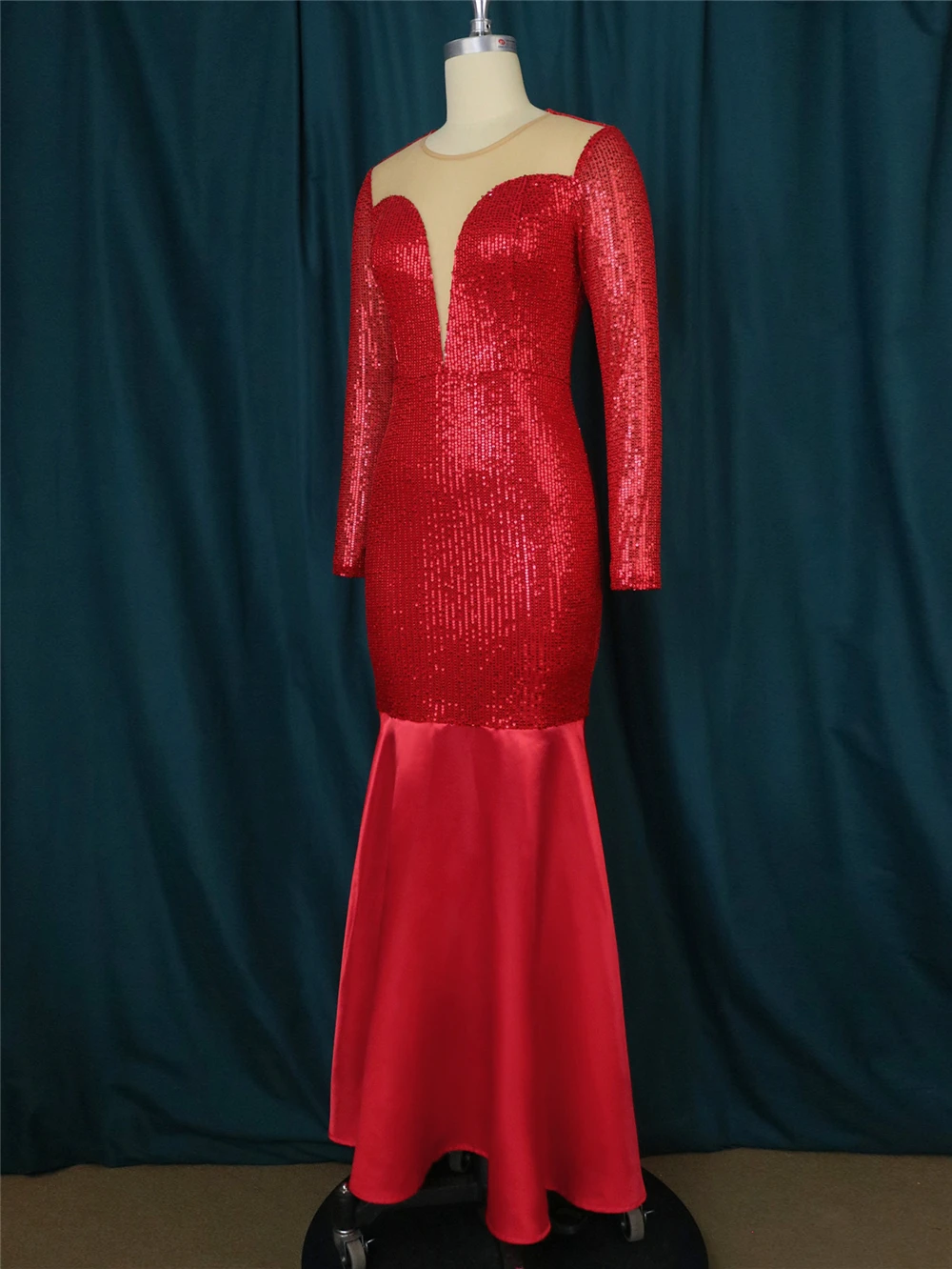 Рисунок 3 - Роскошные блестящие платья русалки