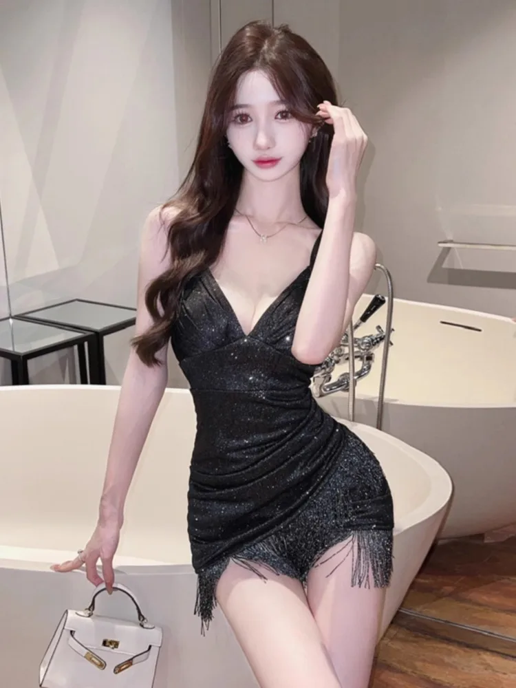 Женское вечернее платье без рукавов с V-образным вырезом и открытой спиной