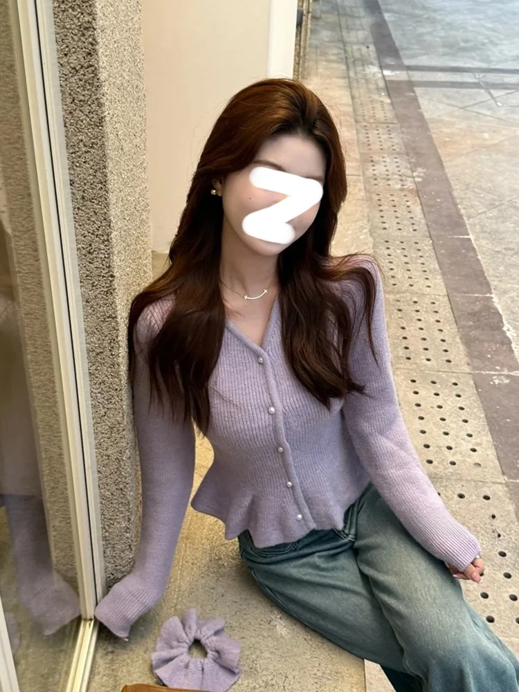 Elegant High Sense Black V-neck Cardigan sweater Women Autumn and Winter New Frill Waist Hugging Slimming Knit