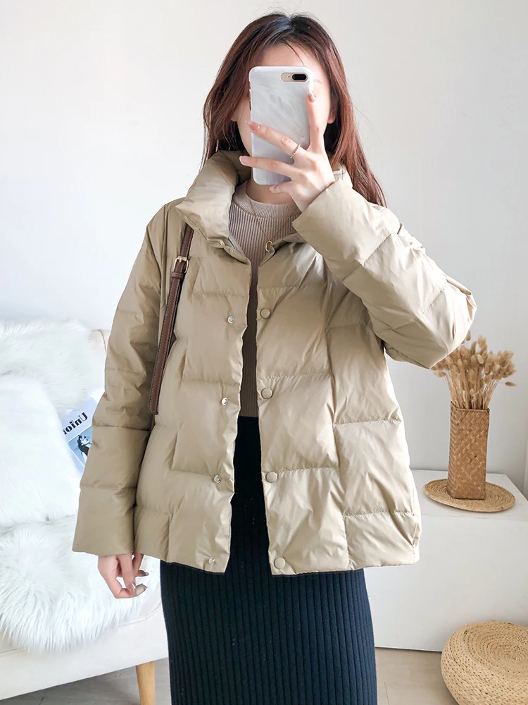 2022 Winter Jackets Women Short Down Coats Professional Quilted Overcoats Comfortable Female White Duck Down Outerwear A109