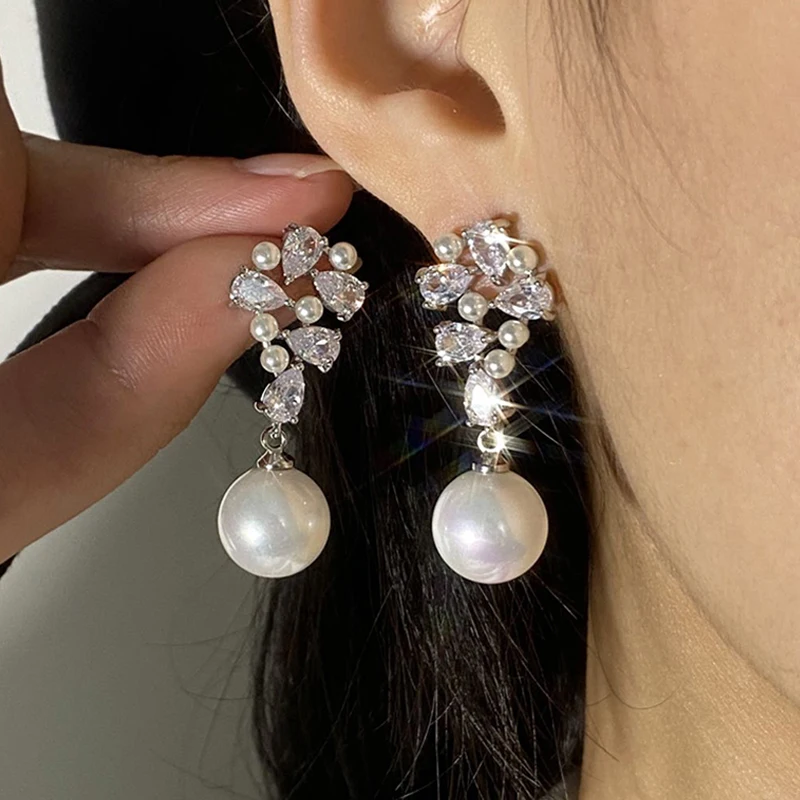 

UILZ Luxury Leaf Zircon Hoop Earrings for Women Wedding Engagement Pearl Dangle Earring Valentines Day Gift Pendientes Mujer