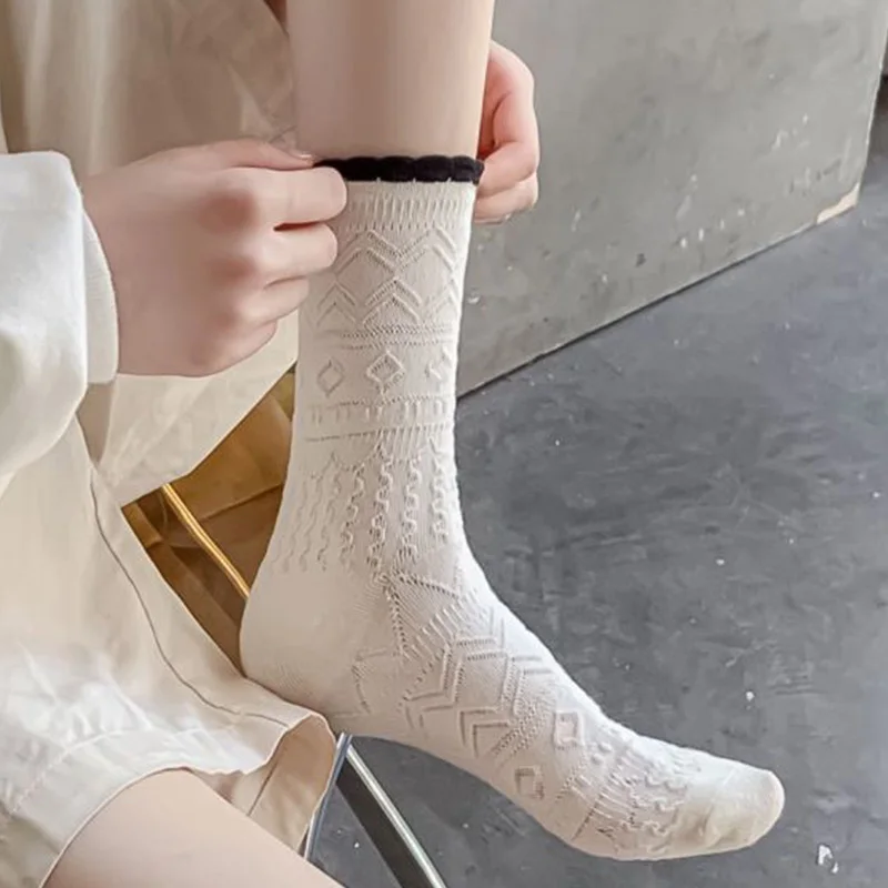 5 Pair Women Socks Wholesale Lot Geometric Patterns Winter Long Cotton Lolita Fashion Socks Set Girl Style Kawaii Sokken Vrouwen