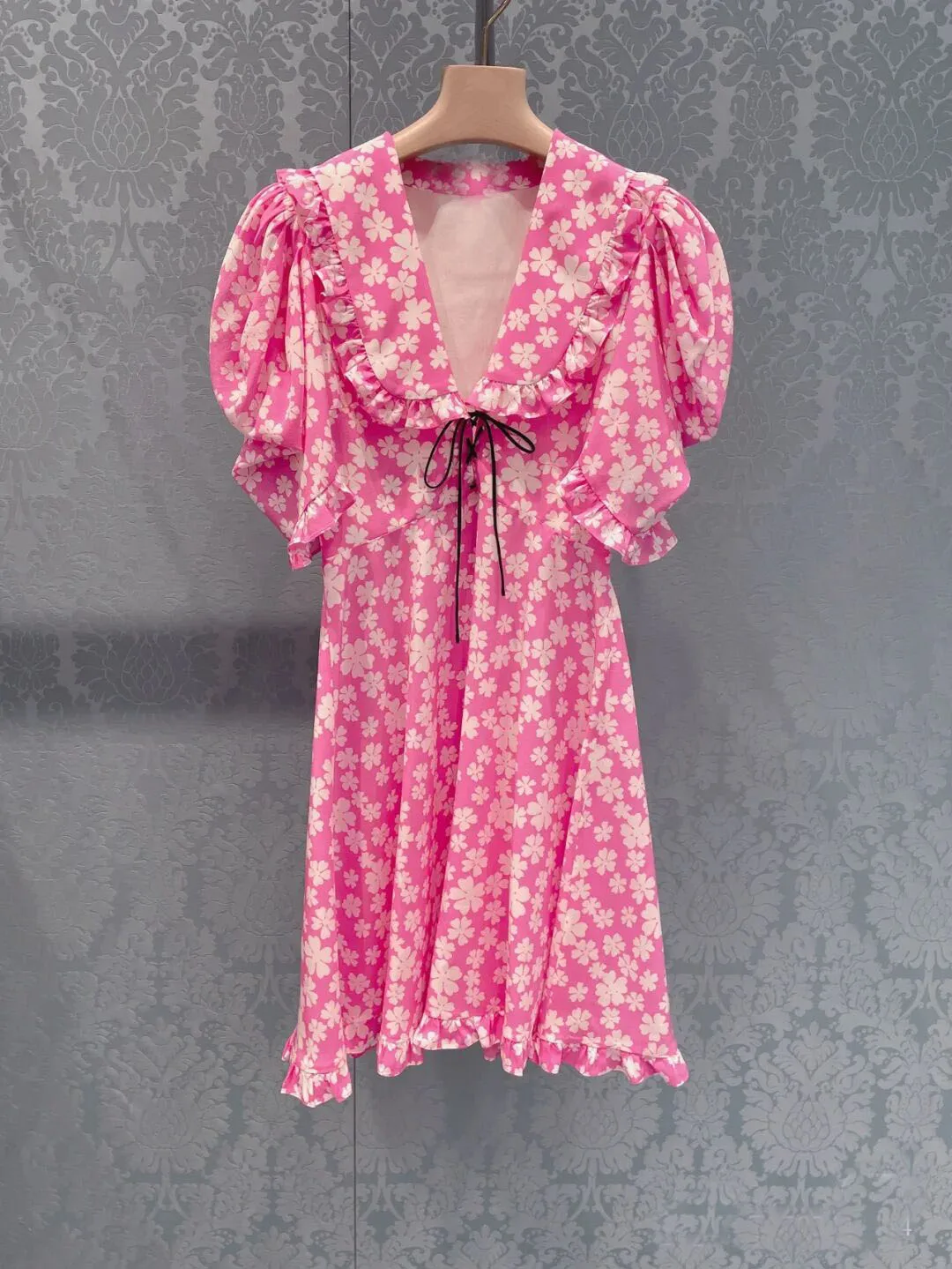 

Women Dresses 2022 Cute Lapel Collar Shirring SLim Floral Print Dress Designer Puff Sleeve PUrple Pink Summer Dress