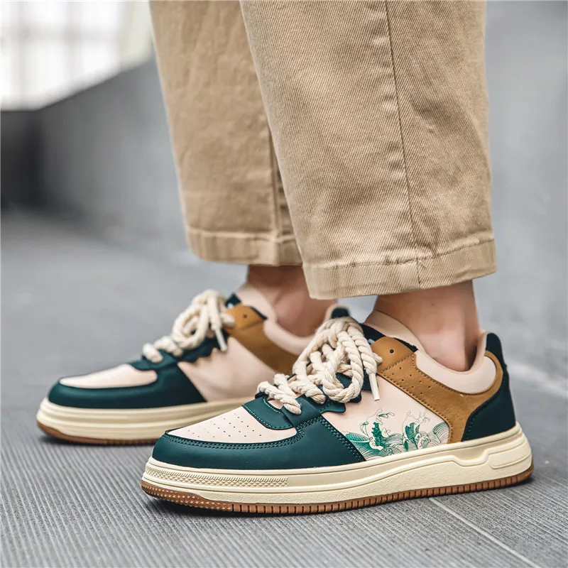 Hot Sale Harajuku Style Skateboard Shoes Men Spring Fashion Print Canvas Sneakers Men Low top Platform Men Sneakers Board Shoes