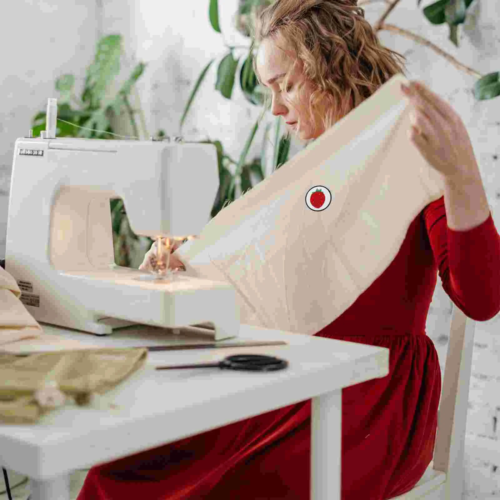 Наклейки с аппликациями круглые ремонтные нашивки из нетканого материала