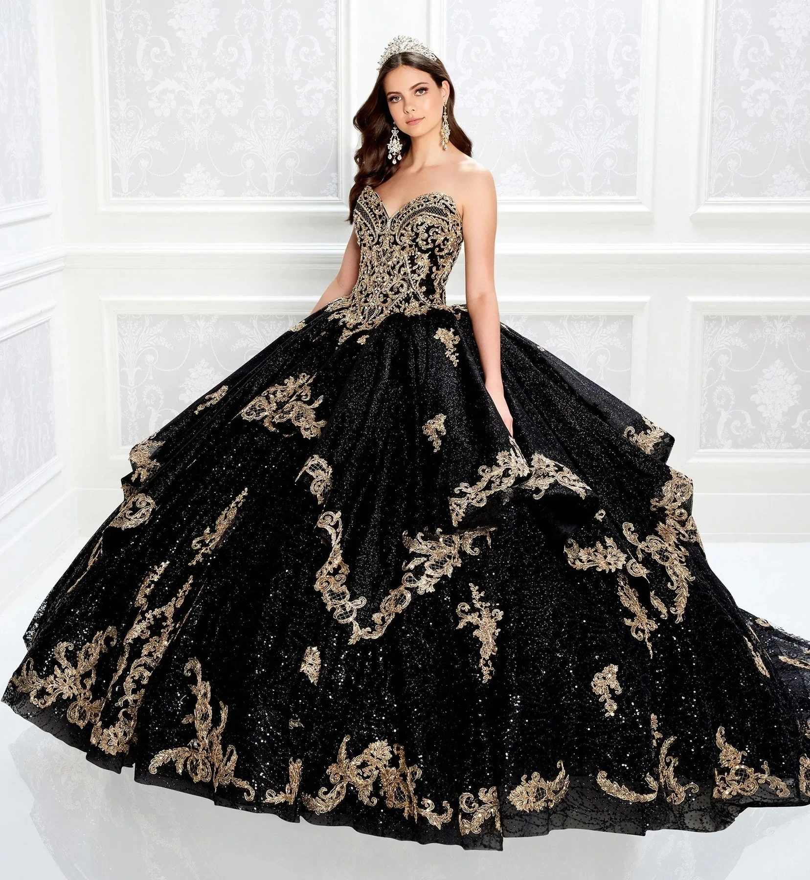 

Black Charro Quinceanera Dresses Ball Gown Sweetheart Sequins Appliques Puffy Mexican Sweet 16 Dresses 15 Anos