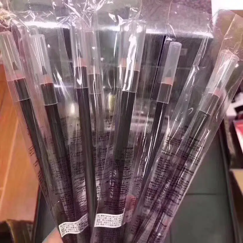 

Карандаш для бровей Chopper однословный водостойкий, устойчивый к поту и не размазывается для начинающих, стойкий краситель, три копейки