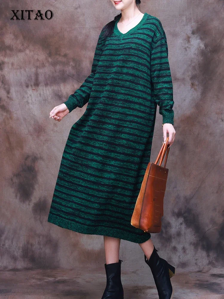 

XITAO/Полосатое вязаное платье; Свободное модное простое винтажное Повседневное платье-свитер с длинными рукавами; Новинка 2023 года; Сезон осень-зима; DMJ2916