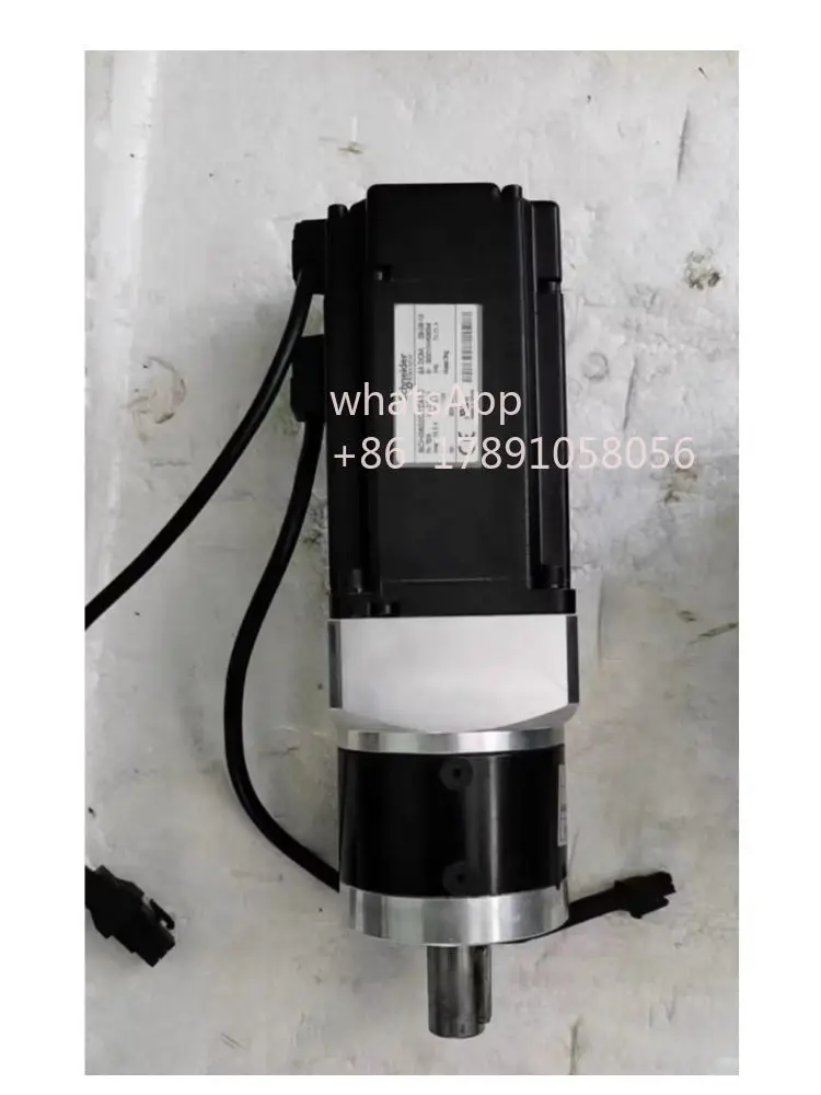 90% новый серводвигатель BCH0802O12A1C протестирован нормально