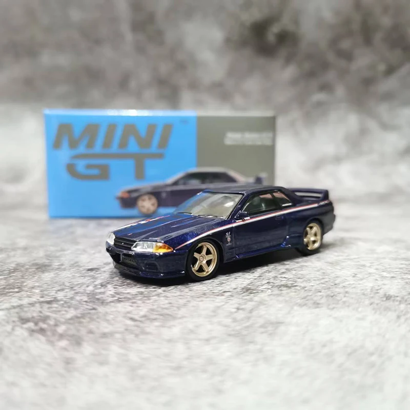 

MINI GT 1:64 Skyline GT-R (R32) Nismo S-Tune Alloy Model Car Die-cast Vehicle #326 RHD