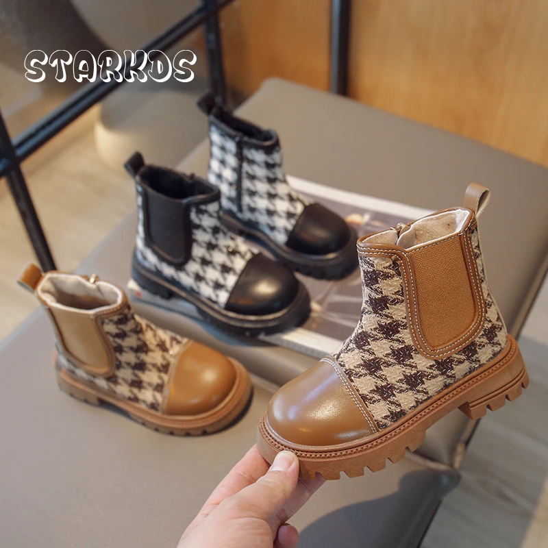 Luxury Brand Design Houndstooth Boots Girls Winter Warm Plush Lined Ankle Bootin Children Korean Fashion Lug Sole Chelsea Botas