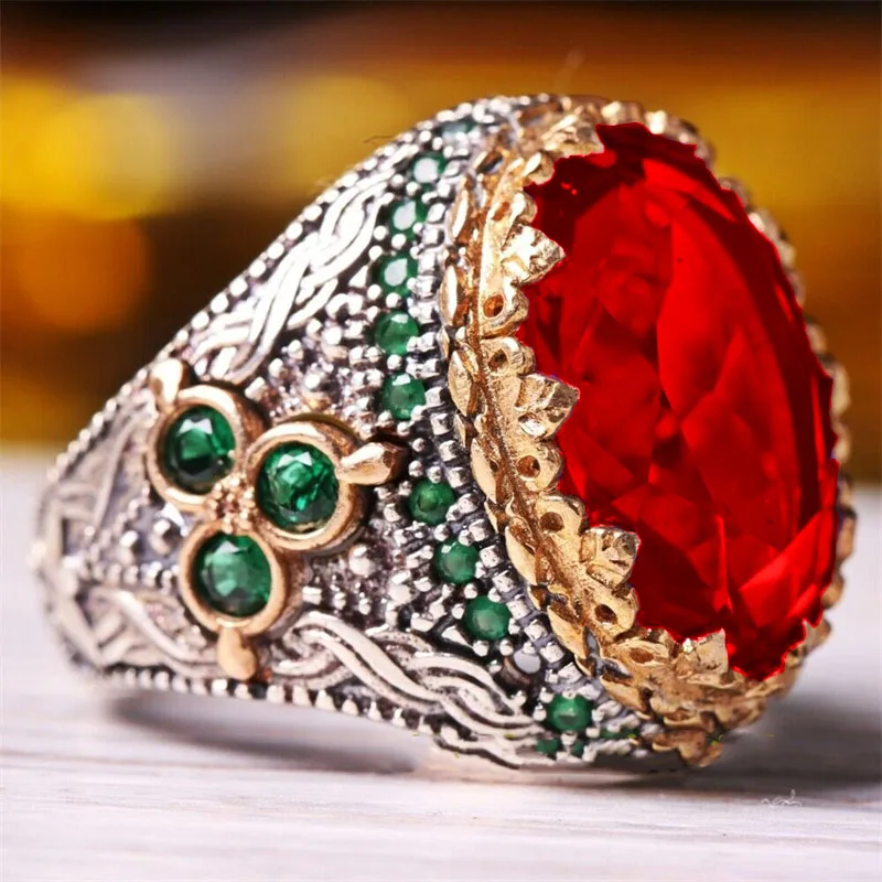 

Inlaid Red Crystal Big Gemstone Men's Luxury Ring Personality Retro Ring To Attend The Banquet Party Fashion Wedding Jewelry