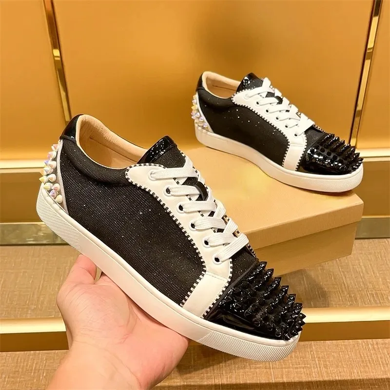 

New Designer Spiked Leather Shoes Men Fashion Glitter Casual Wedding Prom Shoes Luxury Winter Shoes For Me Size 35-48