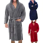 Мужская одежда для сна, зимний удлиненный плюшевый однотонный фланелевый банный халат с поясом и карманами с капюшоном, Теплая мужская ночная рубашка, домашняя одежда