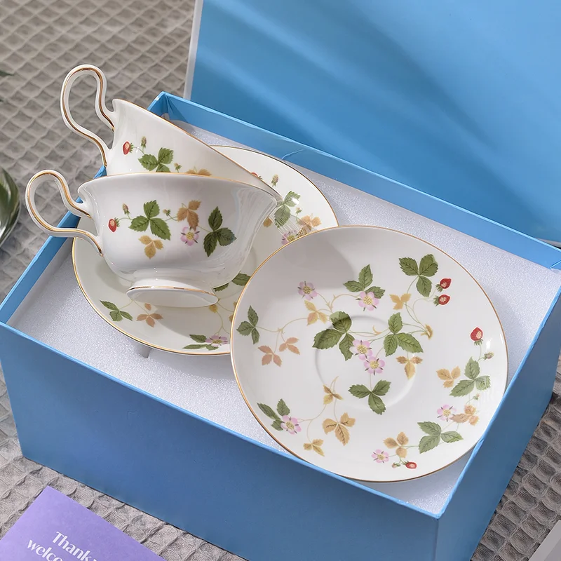 Wild Strawberry Tea Pot, Premium Fine Ceramic Afternoon Tea, Coffee Cup, Gift Box