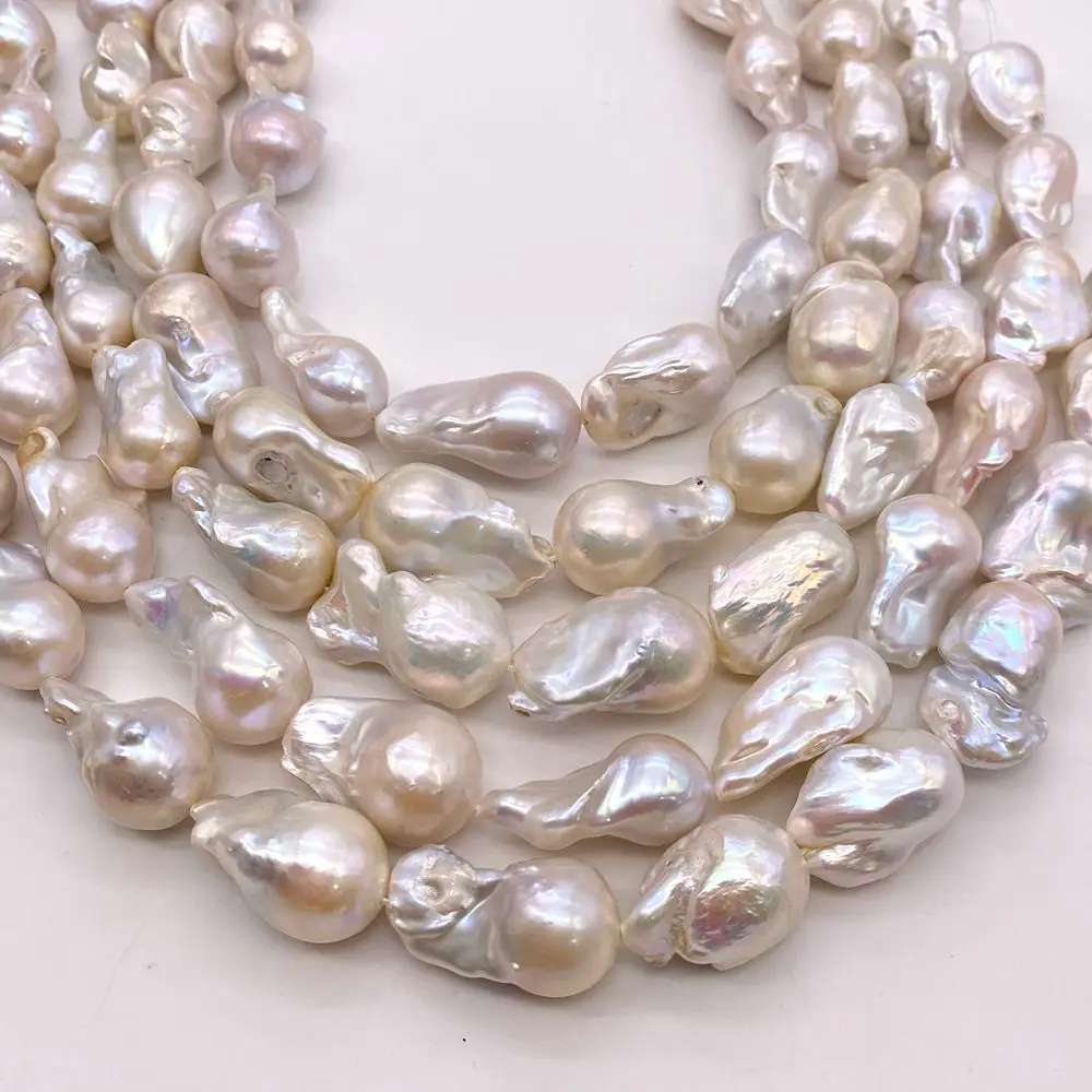 Рисунок 6 - Большие бусины из натурального