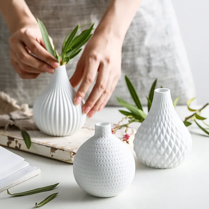 

Vase à fleurs géométrique en céramique blanche, 1 pièce, mat, récipient hydroponique pour plantes en forme de goutte, déc