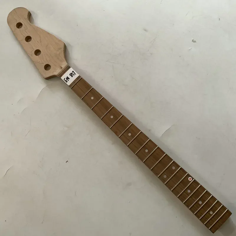 EN857 Незавершенный 4-струнный гриф электрогитары из клена с палисандрами 20 ладов