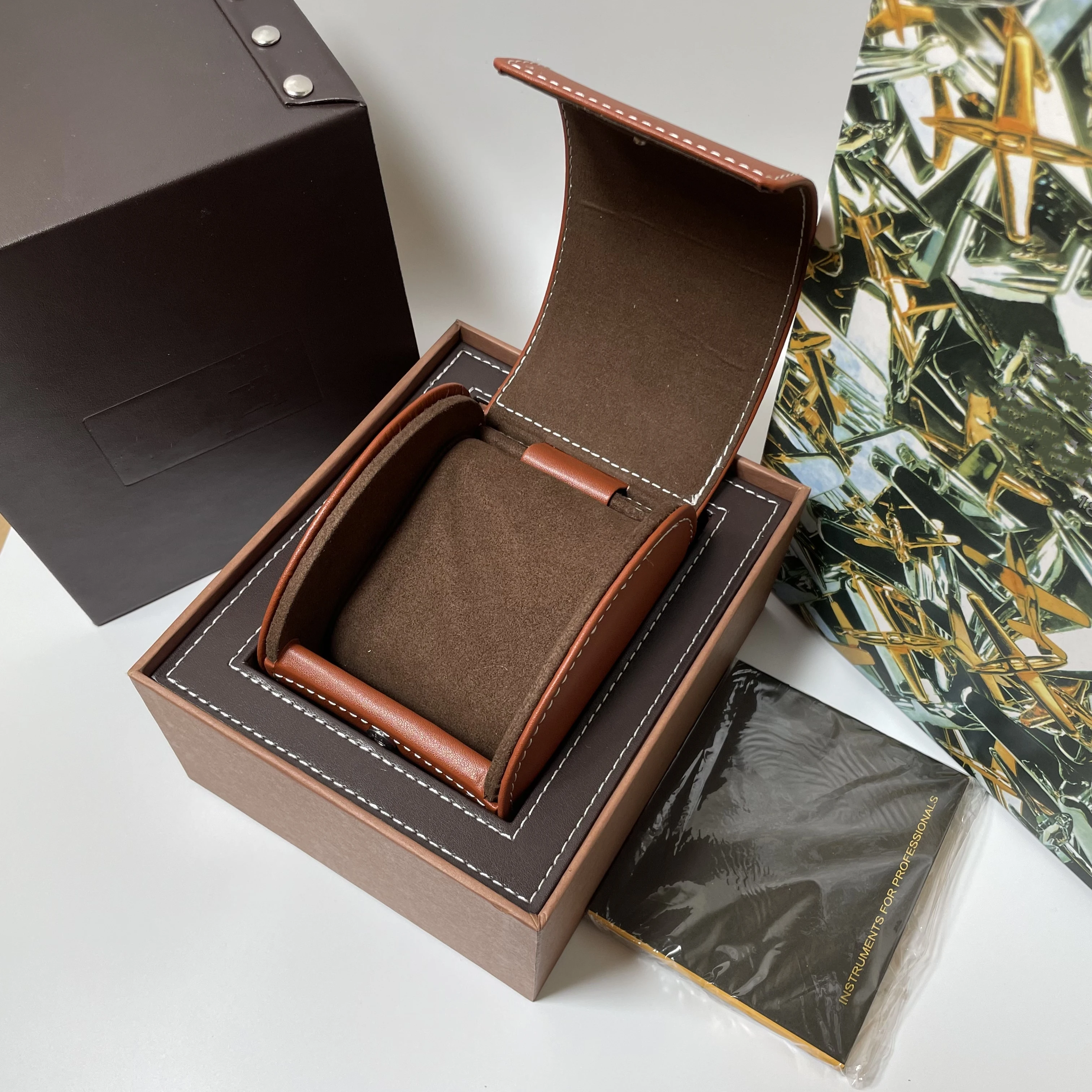 Factory Wholesale Top Quality Yellowe Leather BT Watch Box Luxury Brand Portable Boxes Can Customization AAA Watches Gift Cases