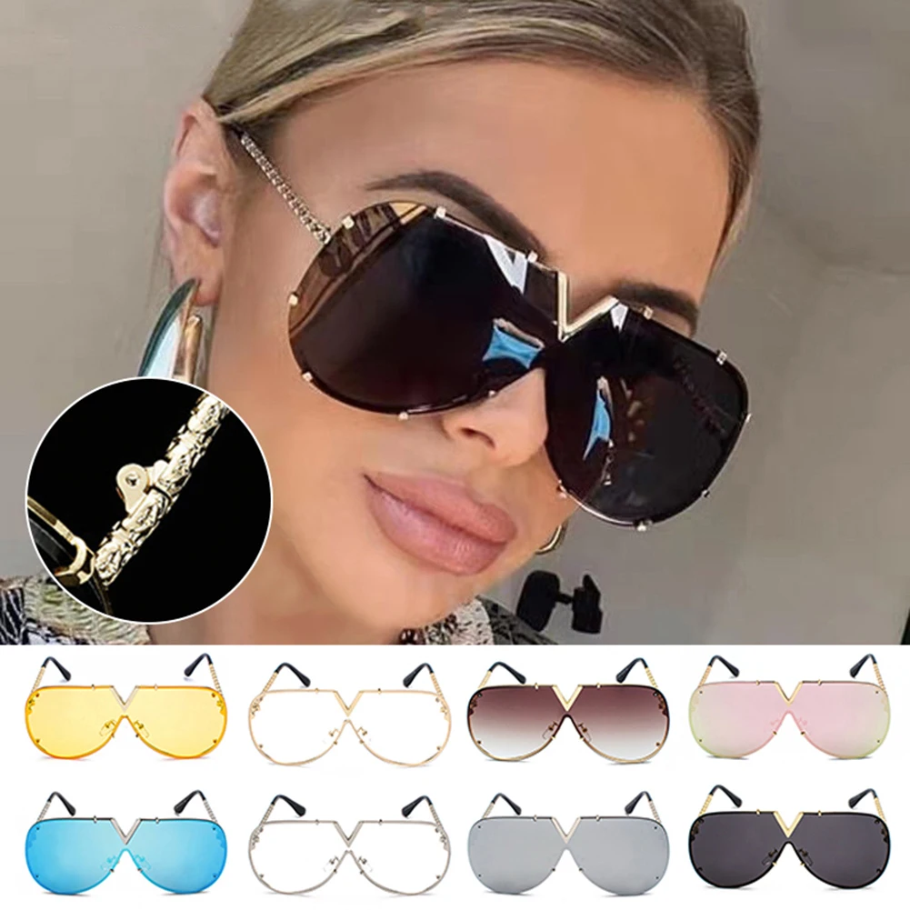

2022 New Fashion One Piece Shield Sunglasses For Women Vintage Oversized Paw Sun Glasses Men Uv400 Hip Hop Punk Eyewear Black
