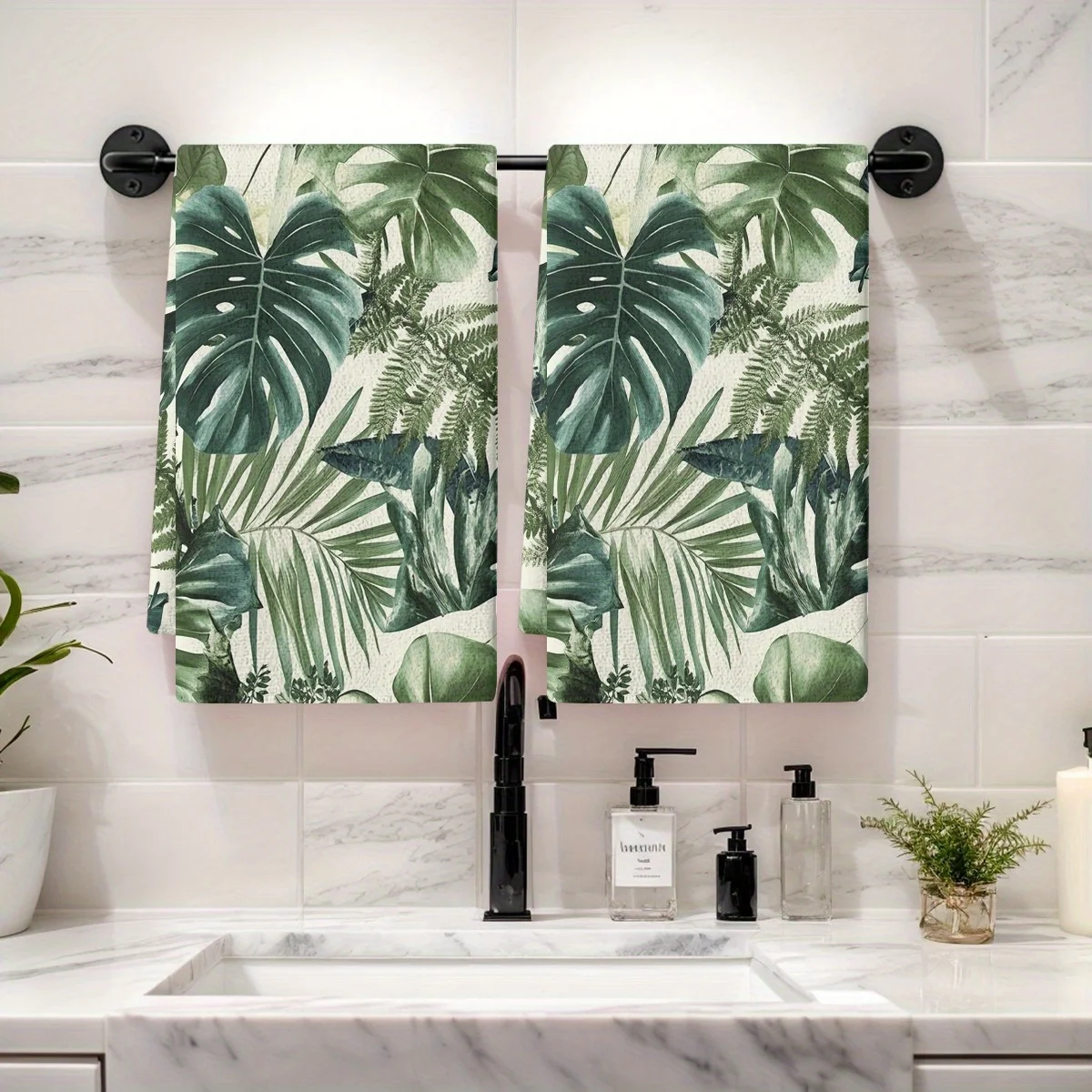 

2 штуки кухонные полотенца с рисунком тропического растения