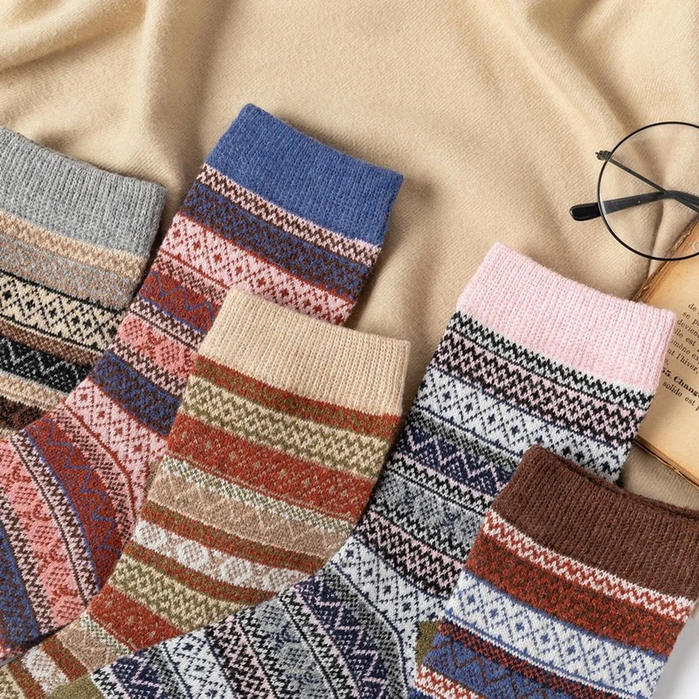 2022 New Winter Coffee Color Striped Rabbit Wool Socks for Women Cute Fashion Thickened Warm Ethnic Style Women Socks