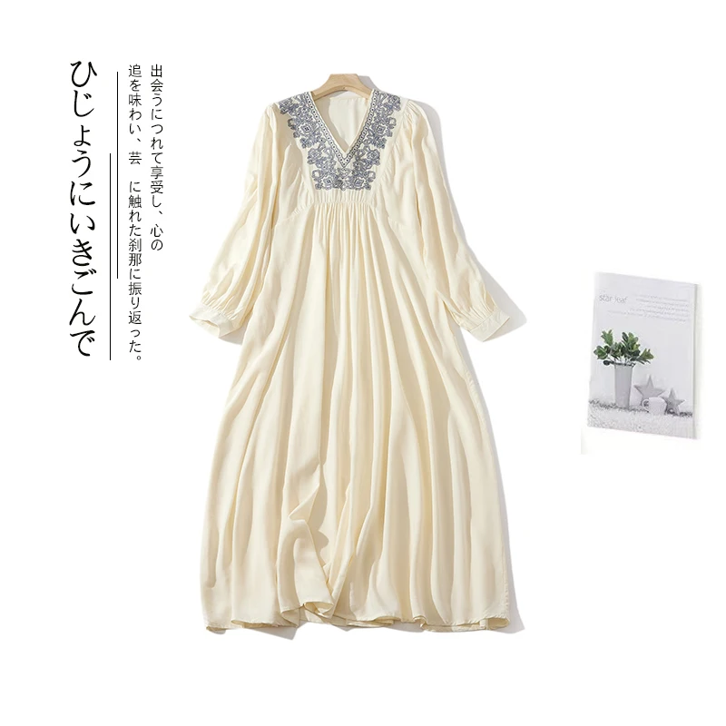 

Black Loose Embroidered Long Sleeved Knee Length Dress For Women V-neck Medium Length Fashionable Dress