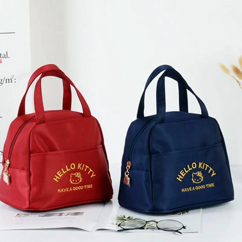 

Kawaii Sanrios Handbag Hellokittys Cartoon Cute Bento Bag Anime Portable Travel Simple Waterproof Wash Storage Bag Girl Gift