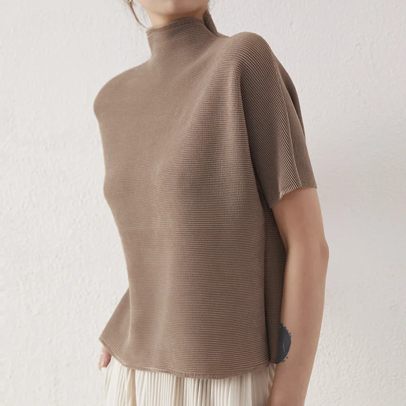 Miyake pleated high-end women's clothing 2022 spring and summer loose top turtleneck short-sleeved pleated t-shirt women