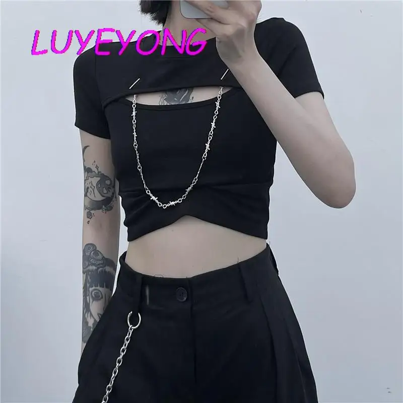 

Hollow Out Sexy Lady Gothic Street Tshirt Short Length Black Punk Lady Basic O Neck T Shirt Metal Chains Harajuku Summer Top