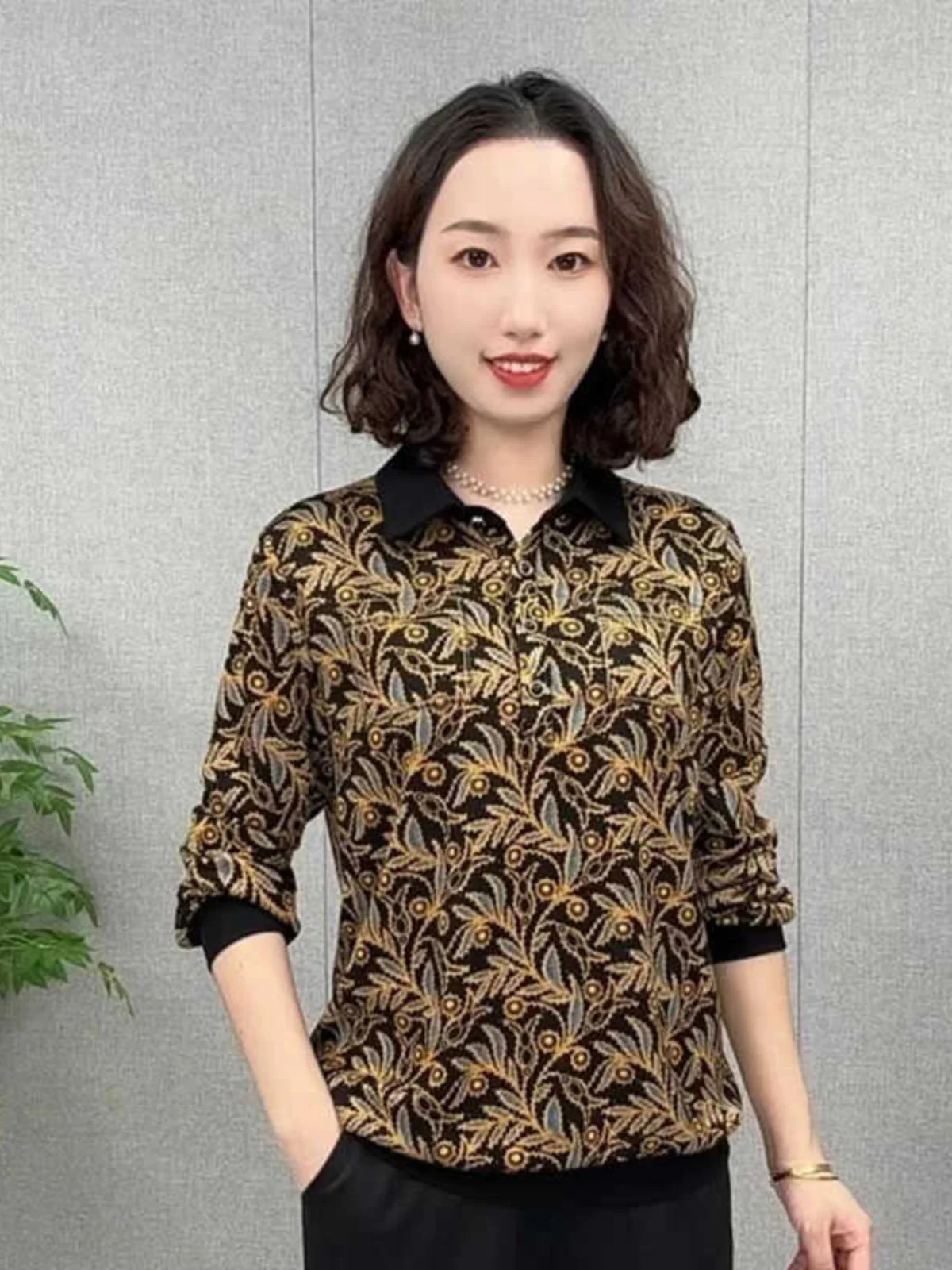 Женское платье среднего возраста нижняя рубашка женская весенняя новинка 2024